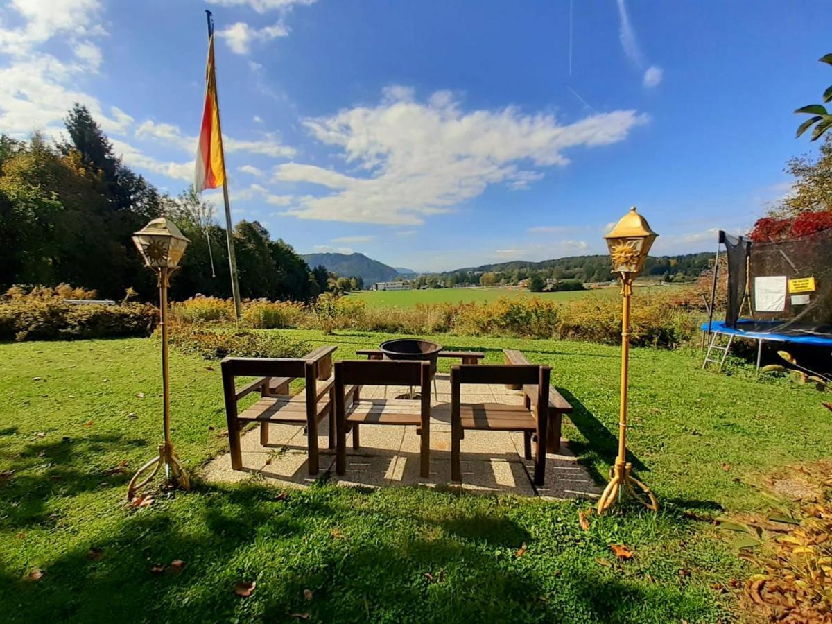 Georgihof Im Park Apartment Unterburg am Klopeiner See Bagian luar foto